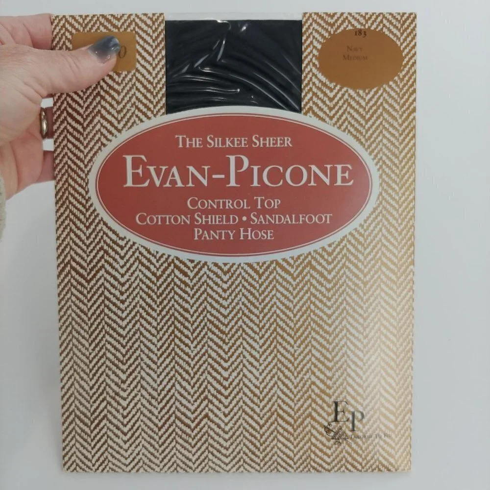 Evan-Picone Lot of 2 Vintage NWT The Silkee Sheer‎ Control Top Pantyhose M